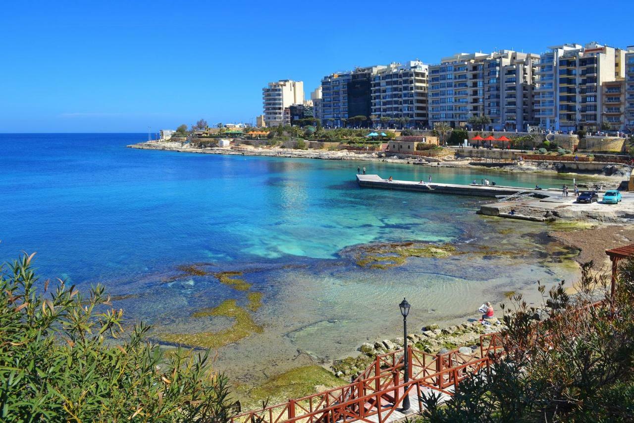 Contemporary, Luxury Apartment With Valletta And Harbour Views Sliema Eksteriør bilde