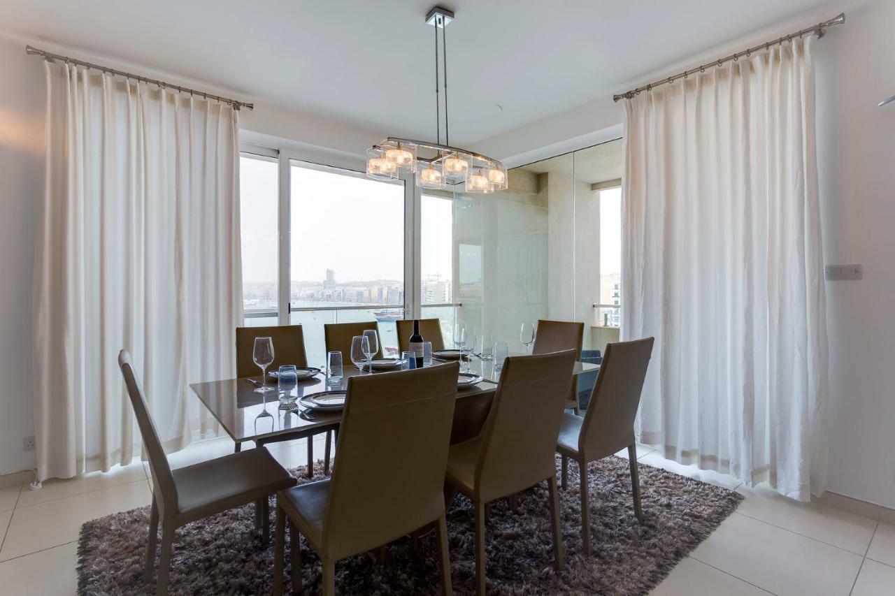 Contemporary, Luxury Apartment With Valletta And Harbour Views Sliema Eksteriør bilde